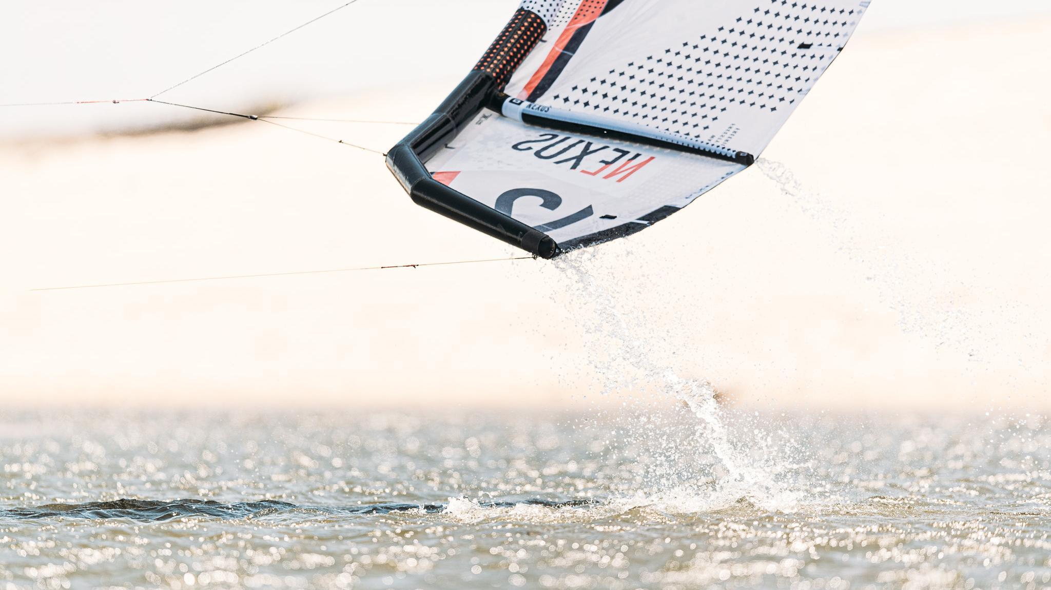 Instand Relaunch - CORE Nexus 4 Kite