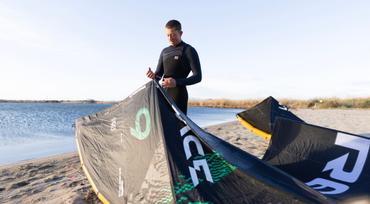 CORE Pace Pro 2 -  Ultra High Performance Big Air | Freestyle | Kiteloop