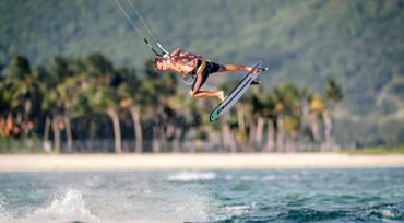 CORE Kiteboarding 720 | The Freestyle Wave Surfboard